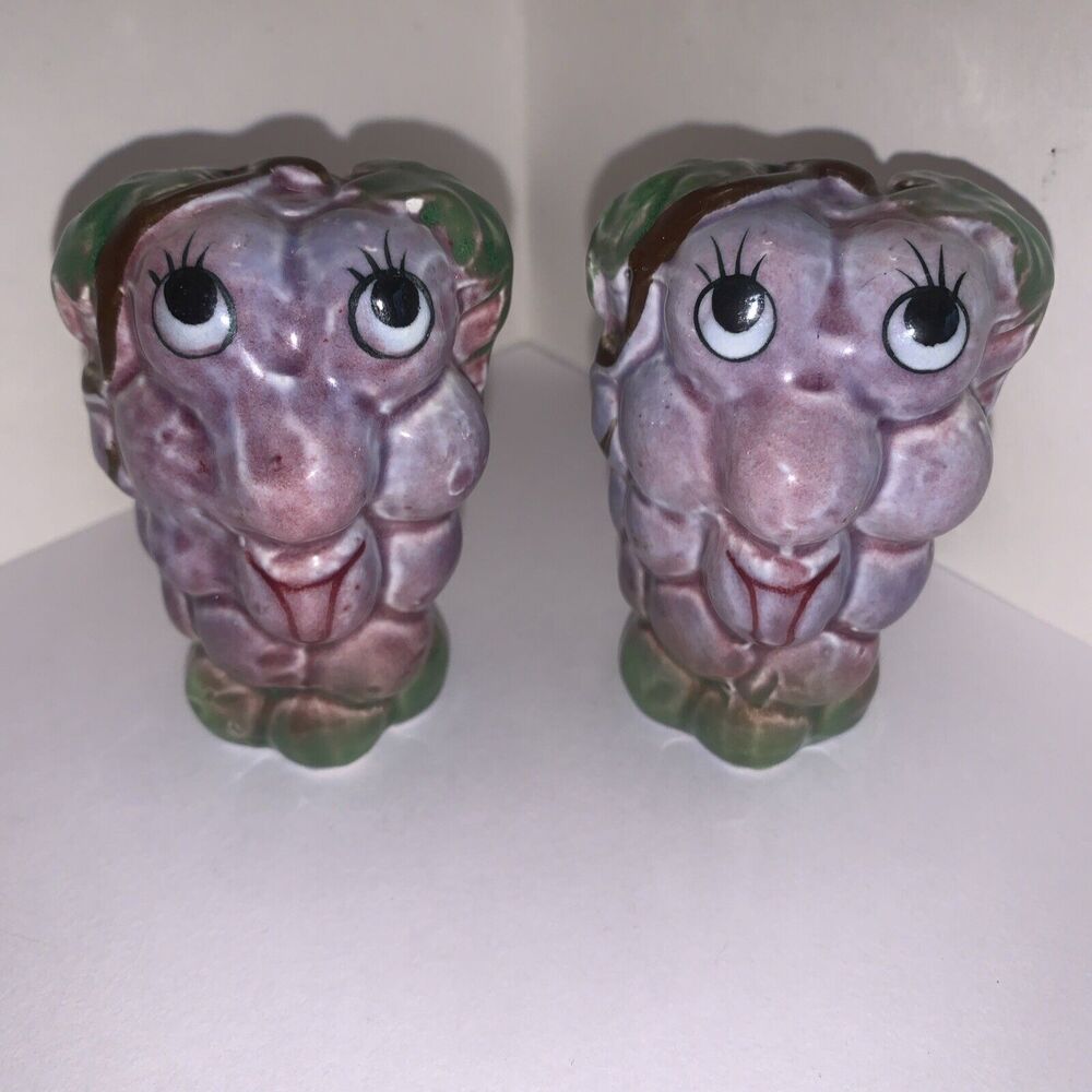 Vintage Anthropomorphic Grape Clusters Purple Salt Pepper Shakers Japan